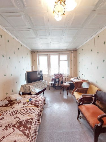 1-комнатная квартира (30м2) на продажу по адресу Глажево пос., 4— фото 1 из 8