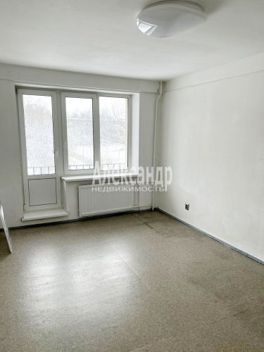 2-комнатная квартира (44м2) на продажу по адресу Кубинская ул., 52— фото 1 из 20