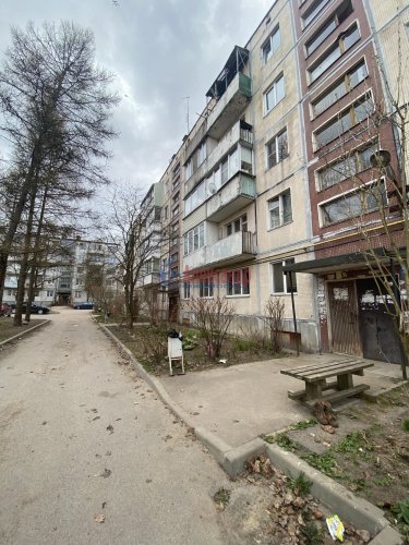 2-комнатная квартира (45м2) на продажу по адресу Рощино пос., Садовый пер., 8— фото 1 из 15