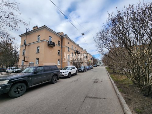 2-комнатная квартира (42м2) на продажу по адресу Пугачева ул., 6— фото 1 из 30