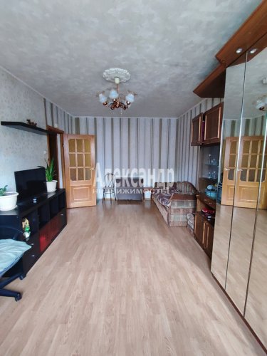1-комнатная квартира (43м2) на продажу по адресу Косыгина пр., 25— фото 1 из 24