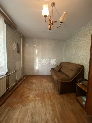 3-комнатная квартира (65м2) на продажу по адресу Бурцева ул., 19— фото 1 из 16