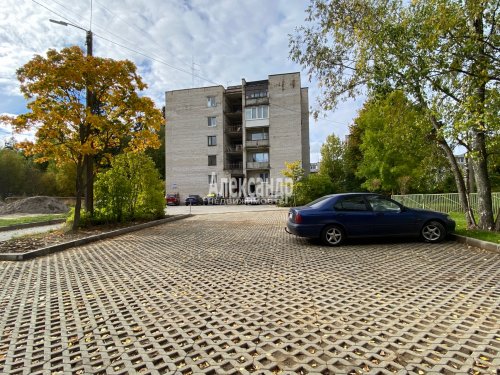 3-комнатная квартира (73м2) на продажу по адресу Перово пос., Татарчука шос., 8— фото 1 из 32