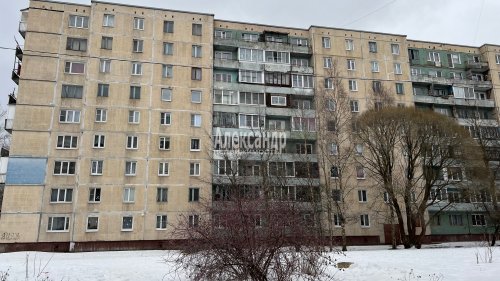 2-комнатная квартира (50м2) на продажу по адресу Светогорск г., Лесная ул., 5— фото 1 из 19