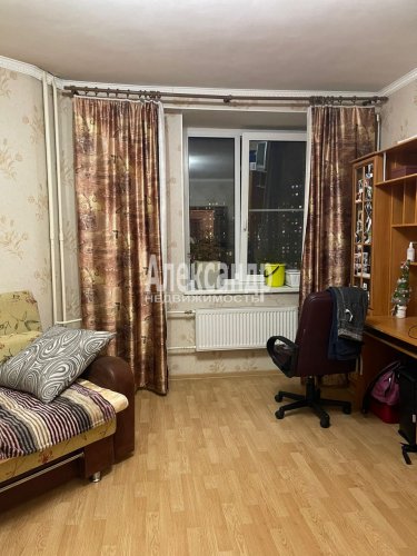 3-комнатная квартира (114м2) на продажу по адресу Белградская ул., 52— фото 1 из 25