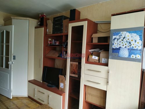 2-комнатная квартира (49м2) на продажу по адресу Ломоносов г., Костылева ул., 16— фото 1 из 10
