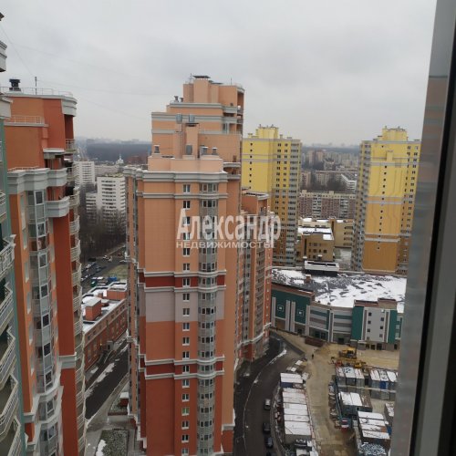 1-комнатная квартира (38м2) на продажу по адресу Руднева ул., 18— фото 1 из 17