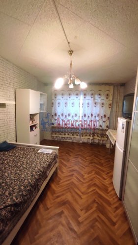 Комната в 2-комнатной квартире (52м2) на продажу по адресу Энтузиастов просп., 44— фото 1 из 6
