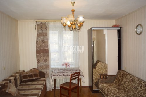 1-комнатная квартира (33м2) на продажу по адресу Кондратьевский просп., 53— фото 1 из 59