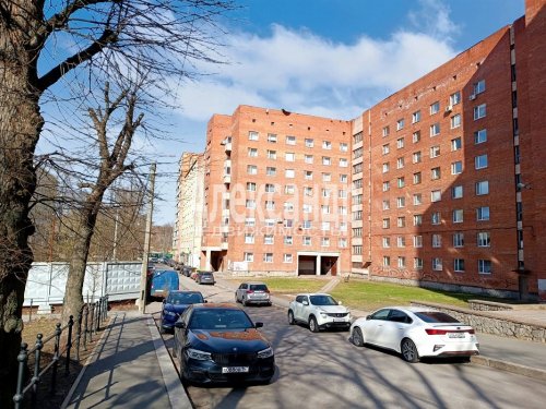 3-комнатная квартира (68м2) на продажу по адресу Выборг г., Кутузова бул., 7— фото 1 из 19