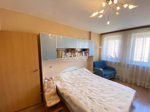 1-комнатная квартира (40м2) на продажу по адресу Парголово пос., Валерия Гаврилина ул., 3— фото 1 из 11