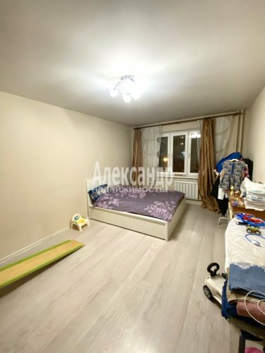 1-комнатная квартира (39м2) на продажу по адресу Дунайский просп., 5— фото 1 из 20
