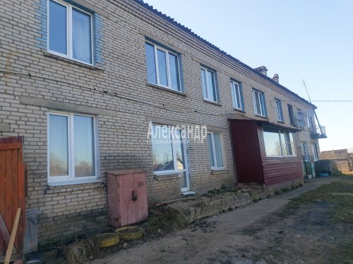 2-комнатная квартира (39м2) на продажу по адресу Васильково дер., 26а— фото 1 из 20