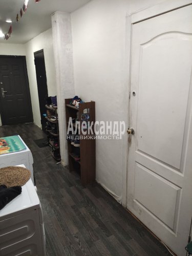 Комната в 2-комнатной квартире (195м2) на продажу по адресу Дыбенко ул., 9— фото 1 из 8
