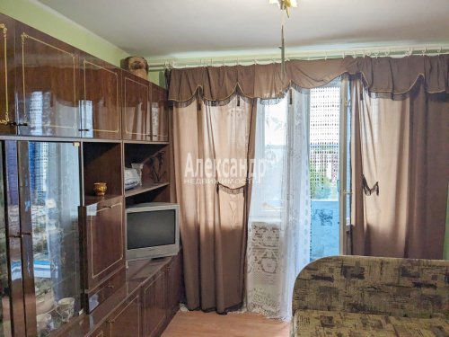 2-комнатная квартира (51м2) на продажу по адресу Светогорск г., Лесная ул., 3— фото 1 из 20