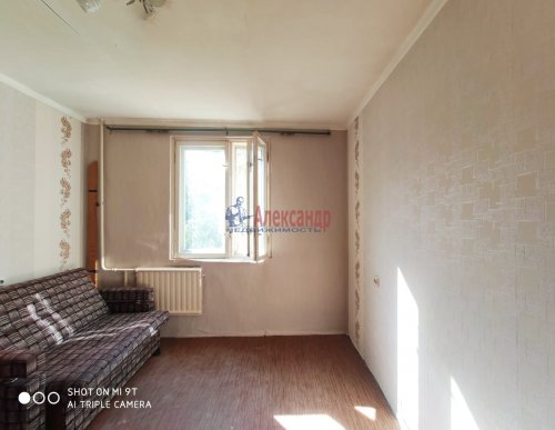 3-комнатная квартира (62м2) на продажу по адресу Купчинская ул., 33— фото 1 из 12