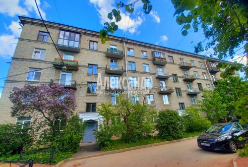 2-комнатная квартира (56м2) на продажу по адресу Федосеенко ул., 26— фото 1 из 8
