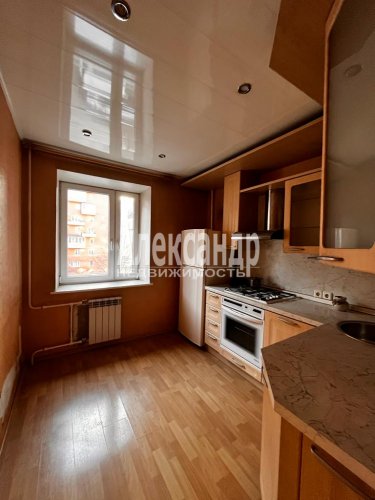 2-комнатная квартира (49м2) на продажу по адресу Ленинский просп., 115— фото 1 из 14