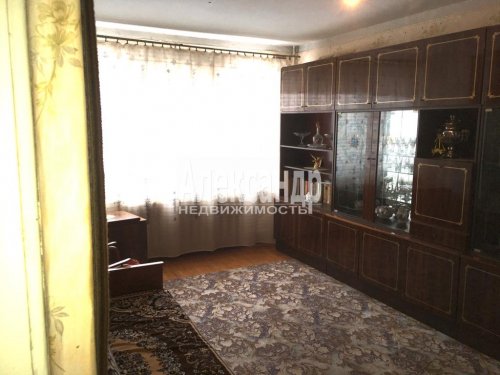 3-комнатная квартира (63м2) на продажу по адресу Сертолово г., Ветеранов ул., 3— фото 1 из 23