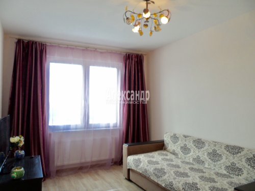 1-комнатная квартира (35м2) на продажу по адресу Чарушинская ул., 10— фото 1 из 14