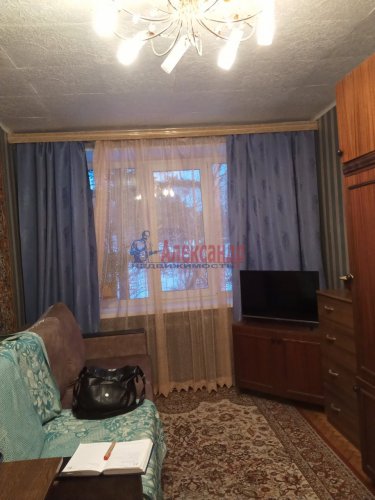 2-комнатная квартира (43м2) на продажу по адресу Кузнечное пос., Приозерское шос., 7— фото 1 из 23