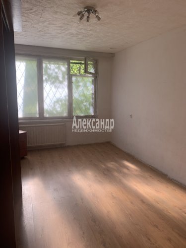 2-комнатная квартира (44м2) на продажу по адресу Энергетиков просп., 31— фото 1 из 14