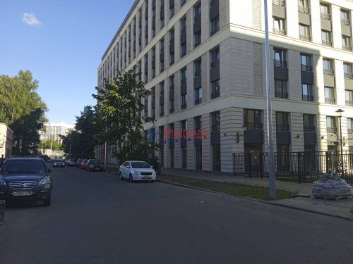 1-комнатная квартира (36м2) на продажу по адресу Красногвардейский пер., 14— фото 1 из 33