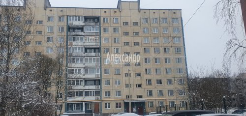 2-комнатная квартира (48м2) на продажу по адресу Тосно г., М.Горького ул., 14— фото 1 из 18