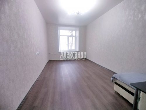 Комната в 4-комнатной квартире (115м2) на продажу по адресу Сытнинская ул., 14— фото 1 из 15