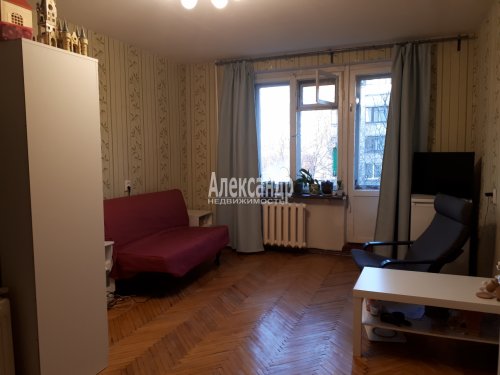 1-комнатная квартира (34м2) на продажу по адресу Альпийский пер., 2— фото 1 из 6