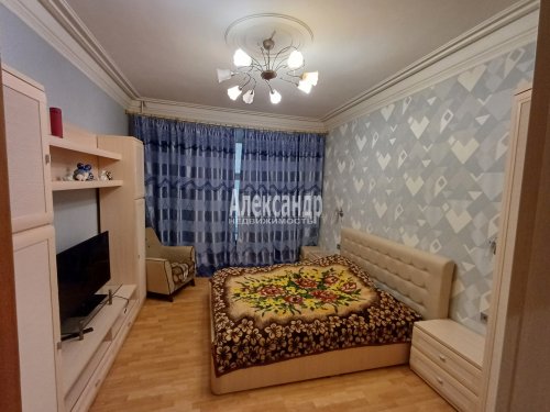 3-комнатная квартира (76м2) на продажу по адресу Большой Казачий пер., 6— фото 1 из 21