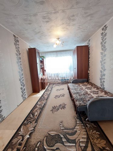 2-комнатная квартира (53м2) на продажу по адресу Глажево пос., 9— фото 1 из 10