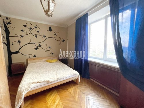 3-комнатная квартира (64м2) на продажу по адресу Партизана Германа ул., 10— фото 1 из 18