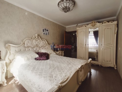 4-комнатная квартира (86м2) на продажу по адресу Всеволожск г., Ленинградская ул., 32— фото 1 из 14