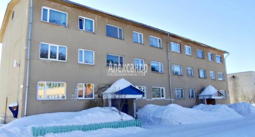 1-комнатная квартира (34м2) на продажу по адресу Мийнала пос., Школьная ул., 1— фото 1 из 44