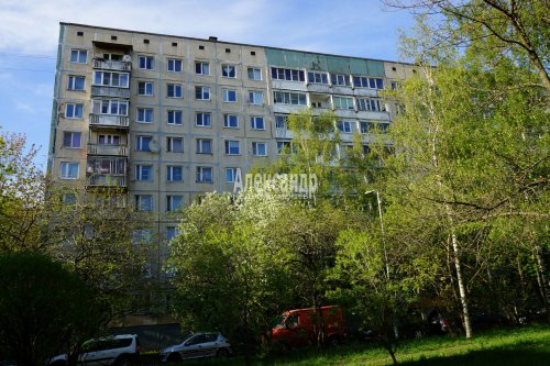 3-комнатная квартира (57м2) на продажу по адресу Ленская ул., 10— фото 1 из 31