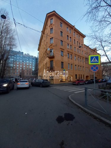 2-комнатная квартира (44м2) на продажу по адресу Красного Курсанта ул., 51— фото 1 из 15