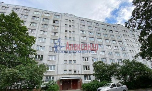 3-комнатная квартира (66м2) на продажу по адресу Выборг г., Приморская ул., 15— фото 1 из 16