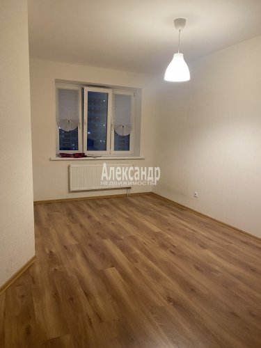 1-комнатная квартира (50м2) на продажу по адресу Мурино г., Шоссе в Лаврики ул., 57— фото 1 из 25