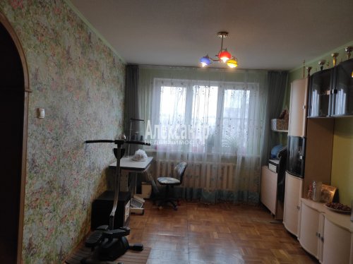 3-комнатная квартира (62м2) на продажу по адресу Кржижановского ул., 17— фото 1 из 15