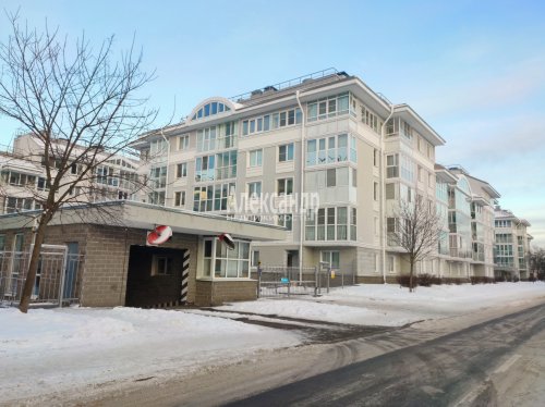 1-комнатная квартира (34м2) на продажу по адресу Пушкин г., Колокольный пер., 5— фото 1 из 23
