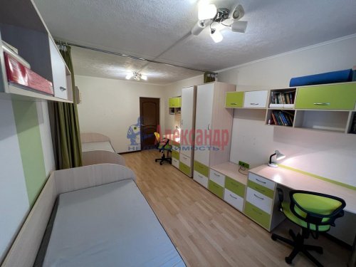 2-комнатная квартира (52м2) на продажу по адресу Горбунки дер., 13— фото 1 из 16