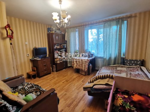 1-комнатная квартира (32м2) на продажу по адресу Кржижановского ул., 3— фото 1 из 17
