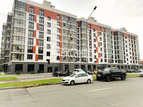 1-комнатная квартира (43м2) на продажу по адресу Черниговская ул., 11— фото 1 из 28