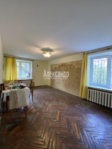 2-комнатная квартира (54м2) на продажу по адресу Революции шос., 27— фото 1 из 16