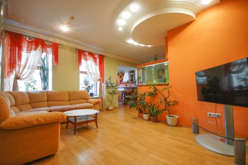 3-комнатная квартира (131м2) на продажу по адресу Ленина ул., 22— фото 1 из 43