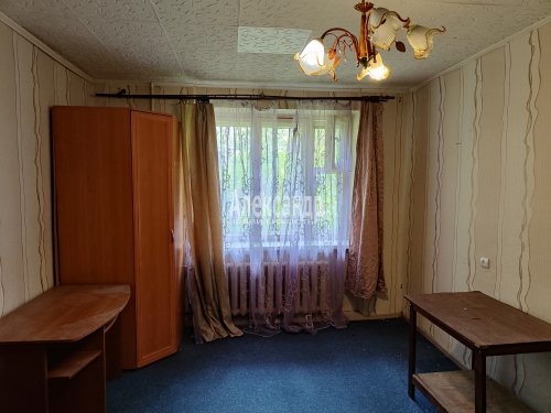 1-комнатная квартира (32м2) на продажу по адресу Петергоф г., Чебышевская ул., 3— фото 1 из 6