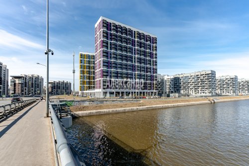 4-комнатная квартира (140м2) на продажу по адресу Героев просп., 31— фото 1 из 17