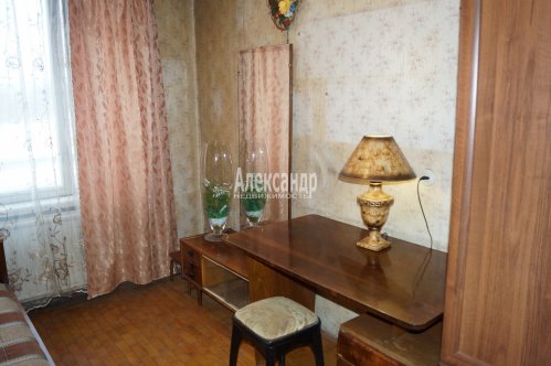 2-комнатная квартира (45м2) на продажу по адресу Луначарского просп., 100— фото 1 из 49
