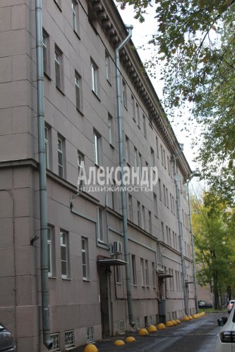 3-комнатная квартира (80м2) на продажу по адресу Свеаборгская ул., 21— фото 1 из 14